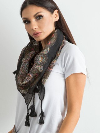 Czarna chusta damska z nadrukiem i frędzlami – 100% wiskoza, 110×110 cm