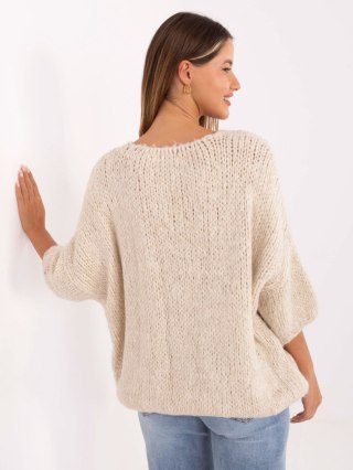 Jasnobeżowy sweter oversize z dekoltem V i rękawem 3/4 ITALY MODA – Stylowy Wieszak