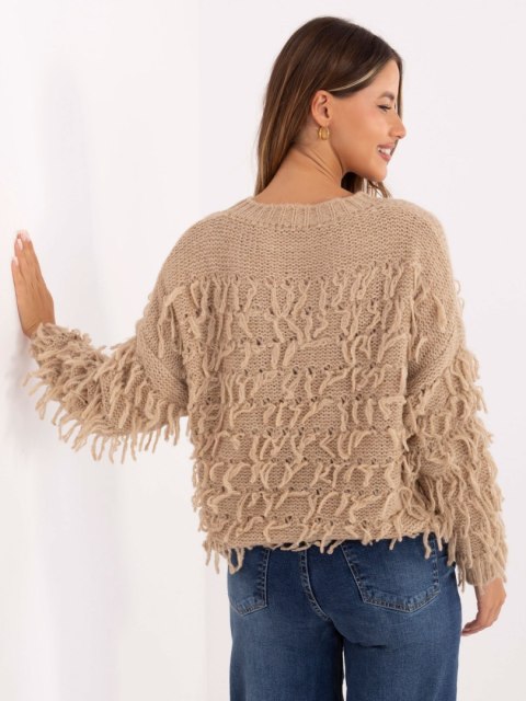 Beżowy sweter damski z frędzlami i okrągłym dekoltem – Stylowy Wieszak