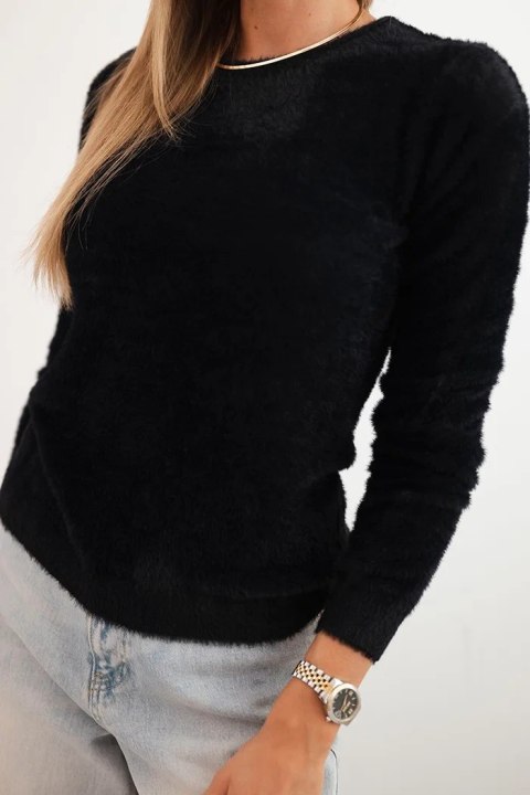 Sweter damski alpaka czarny z okrągłym dekoltem – klasyczna elegancja