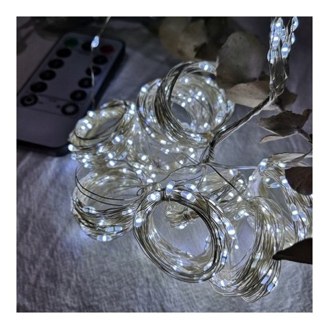 Zestaw kurtyna świetlna LED z pilotem i programatorem – zimny biały