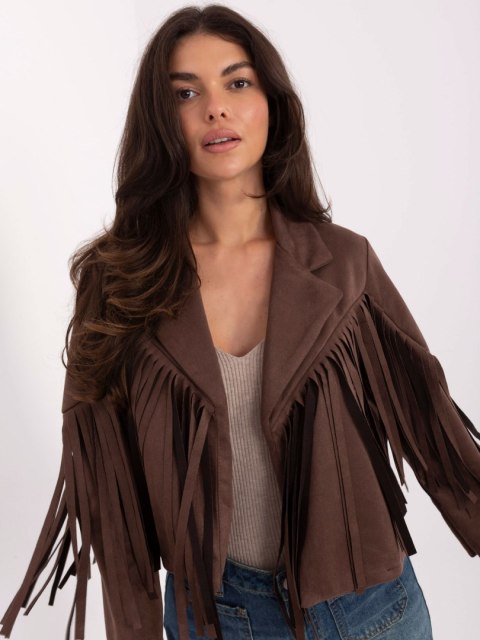 Modna krótka kurtka damska brązowa – styl boho