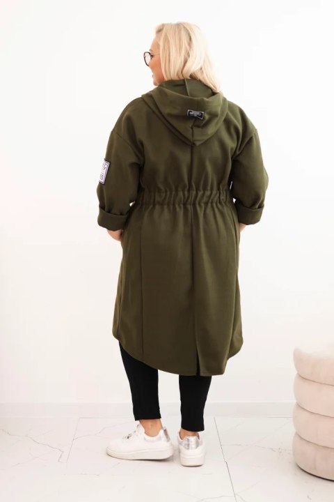 Elegancki płaszcz damski oversize khaki z miękkiego materiału zamszowego