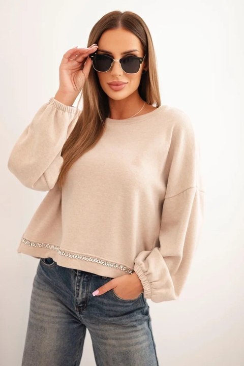 Bluza damska beżowa z ozdobnym wykończeniem – Stylowy Wieszak