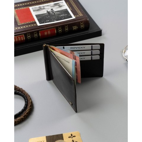 Skórzana banknotówka męska w brązowym kolorze z systemem RFID - Rovicky