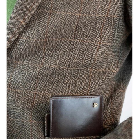 Skórzana banknotówka męska w brązowym kolorze z systemem RFID - Rovicky