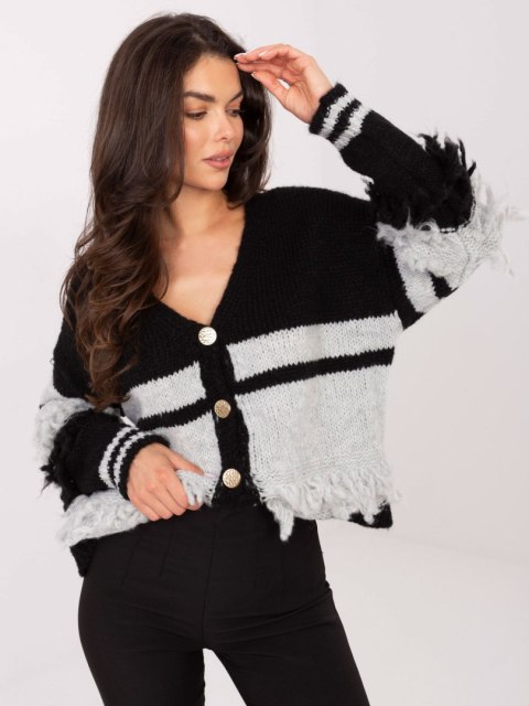 Modny sweter rozpinany z frędzlami i dekoltem V Modny sweter rozpinany z frędzlami i dekoltem V