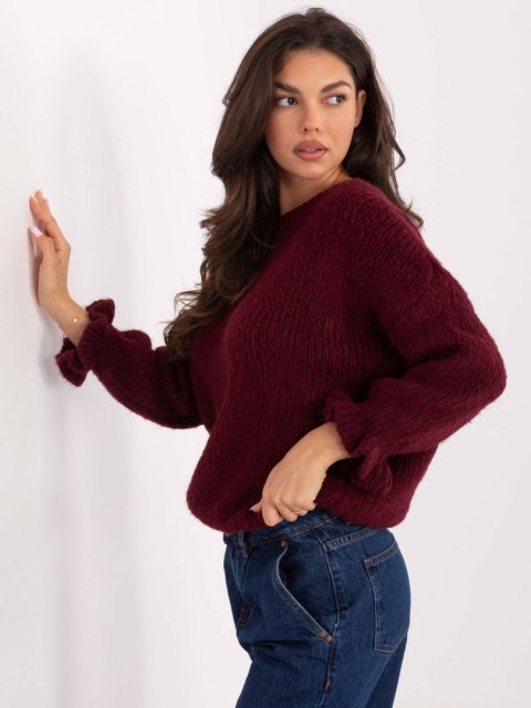 Stylizacja z bordowym swetrem damskim ITALY MODA