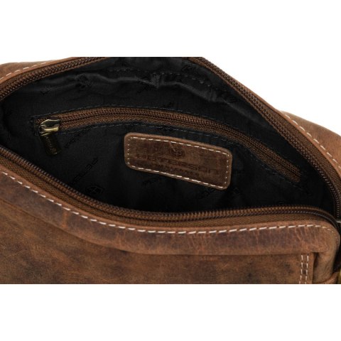 Poręczna listonoszka męska ze skóry naturalnej w brązowym kolorze ze złotymi okuciami - Peterson