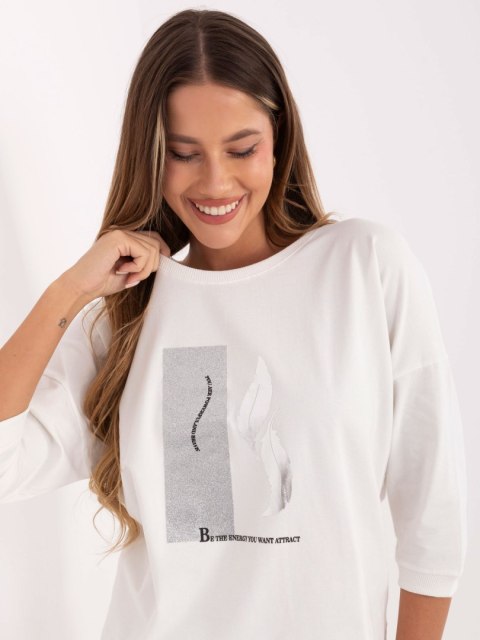 Modna bluzka damska oversize ecru z rękawem 3/4