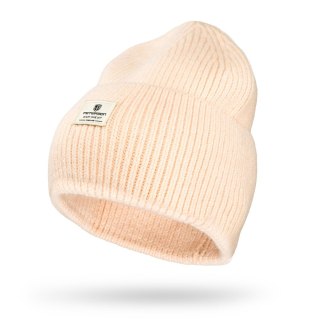 Beżowa zimowa czapka damska beanie w uniwersalnym rozmiarze z logo marki - Peterson