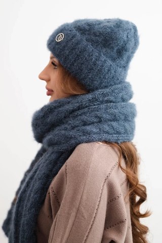 Komplet damski czapka i szalik prążkowany z ozdobą jeansowy – Stylowy Wieszak