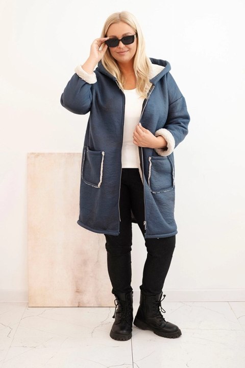 Kurtka damska Plus Size z kapturem i kieszeniami ocieplana barankiem jeansowa – Stylowy Wieszak