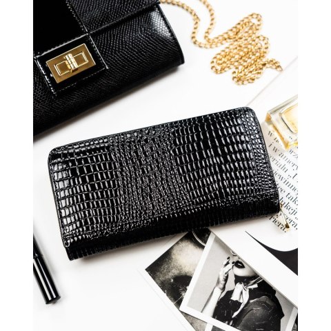 Lakierowany portfel w typie piórnika ze skóry naturalnej w czarnym kolorze zamykany na suwak - Rovicky