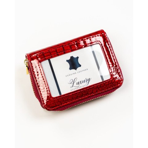 Lakierowany, skórzany portfel damski w czerwonym kolorze zamykany suwakiem - Rovicky