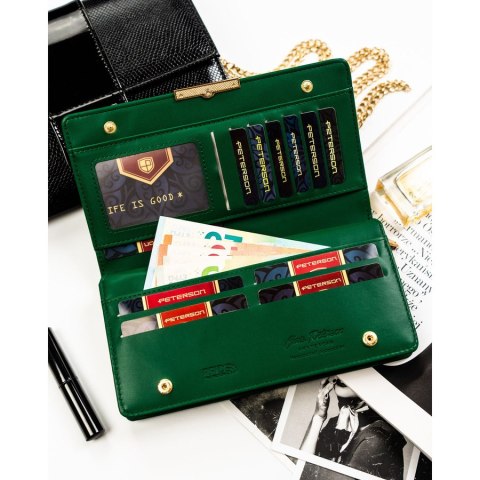 Zielony portfel damski ze skóry ekologicznej zamykany na zatrzask i suwak - Peterson