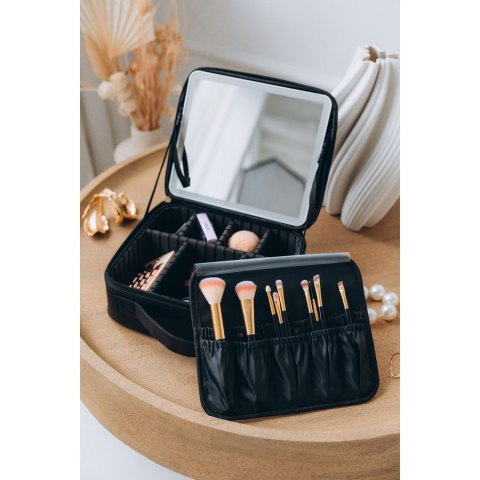 Czarna szkatułka na biżuterię wykonana ze skóry ekologicznej, zamykana suwakiem - Peterson