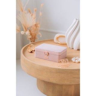 Elegancka szkatułka w różowym kolorze zamykana na zatrzask i kluczykiem - Peterson