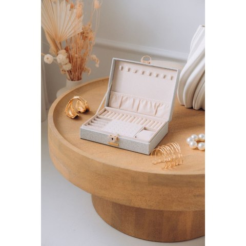 Srebrna szkatułka na biżuterię zamykana kluczykiem i zatrzaskiem - Peterson