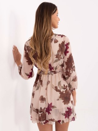 Beżowa rozkloszowana sukienka w kwiaty z kopertowym dekoltem – ITALY MODA