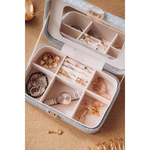 Szara, elegancka szkatułka na biżuterię zamykana kluczykiem - Peterson