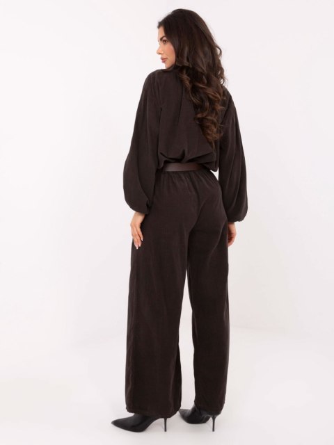 Stylowe spodnie z gumką w pasie – Stylowy Wieszak