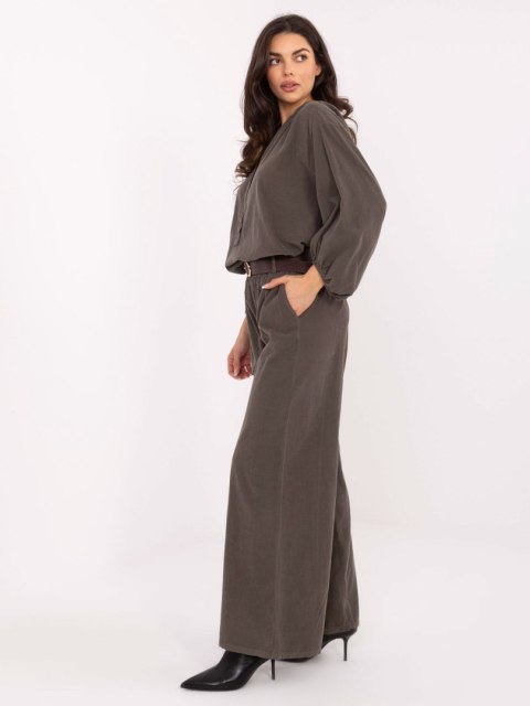 Eleganckie spodnie khaki do codziennych stylizacji – Stylowy Wieszak