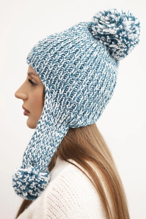 Zimowa czapka damska turkusowa z długimi uszami