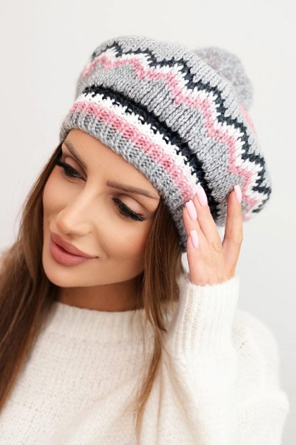 Czapka Damska Zimowa Wełniana z Pomponem i Kolorowym Wzorem K435 Różowa + Szara