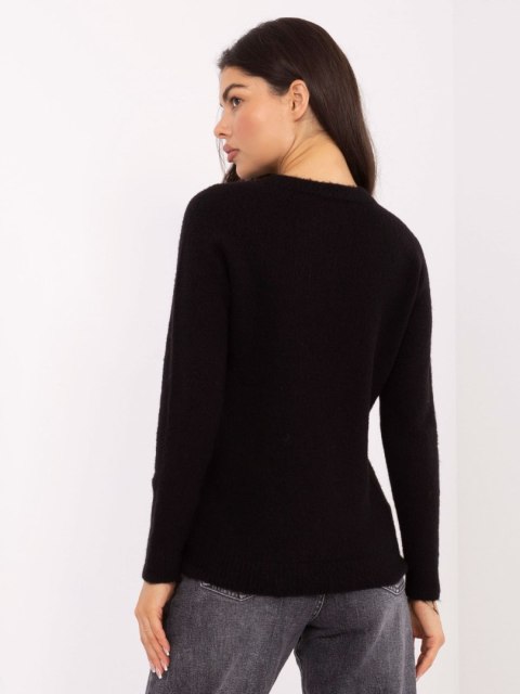 Miękki czarny sweter z okrągłym dekoltem – Stylowy Wieszak
