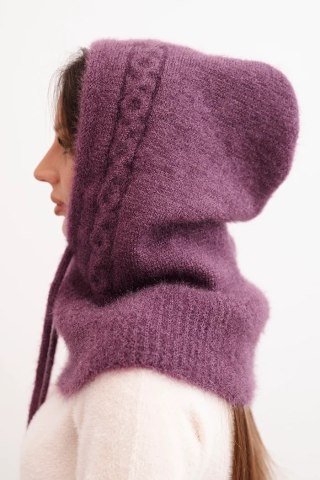 Czapka Kaptur Damski z Wiązaniem i Warkoczowym Splotem – Fioletowa – Stylowy Wieszak