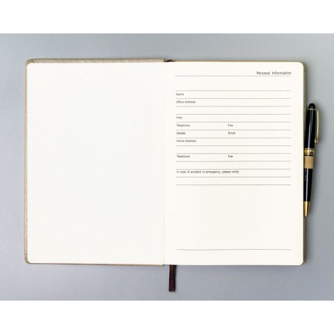 Beżowy notes w formacie A5 zadrukowany w linie - Peterson