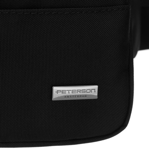 Sportowa saszetka w czarnym kolorze zamykana suwakiem, dwukomorowa - Peterson