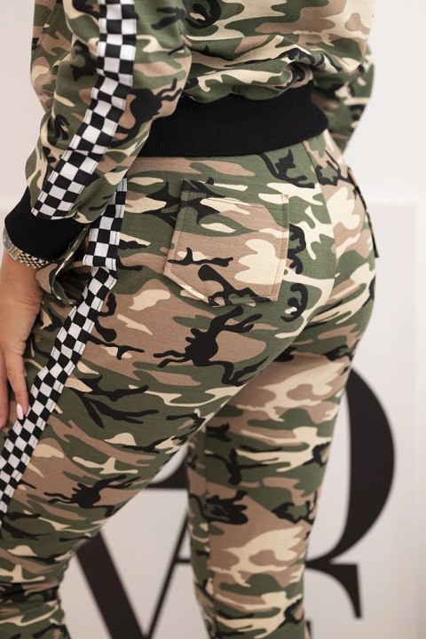 Stylowy komplet moro damski – Stylowy Wieszak