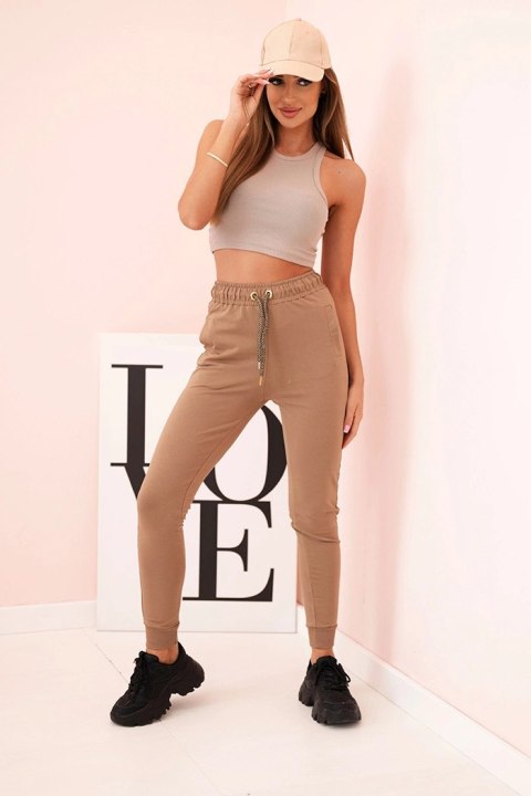 Casualowe spodnie damskie bawełniane camel – Stylowy Wieszak