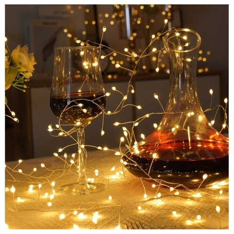 Zewnętrzne i wewnętrzne lampki dekoracyjne LED – Stylowy Wieszak