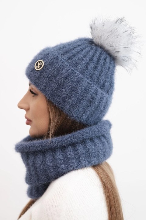 Czapka z pomponem i komin jeansowy – Stylowy Wieszak