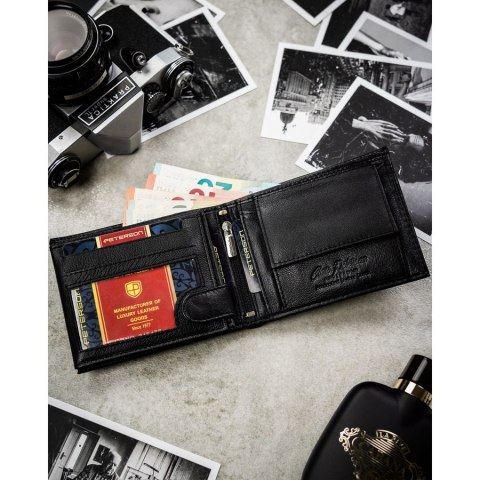 Zestaw prezentowy: skórzany portfel męski w czarnym kolorze bez zapięcia i czarny pasek ze skóry ekologicznej - Peterson