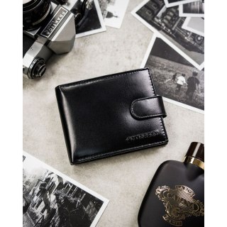 Zestaw prezentowy: skórzany, poziomy portfel męski w czarnym kolorze z systemem RFID i pasek ze skóry naturalnej - Peterson