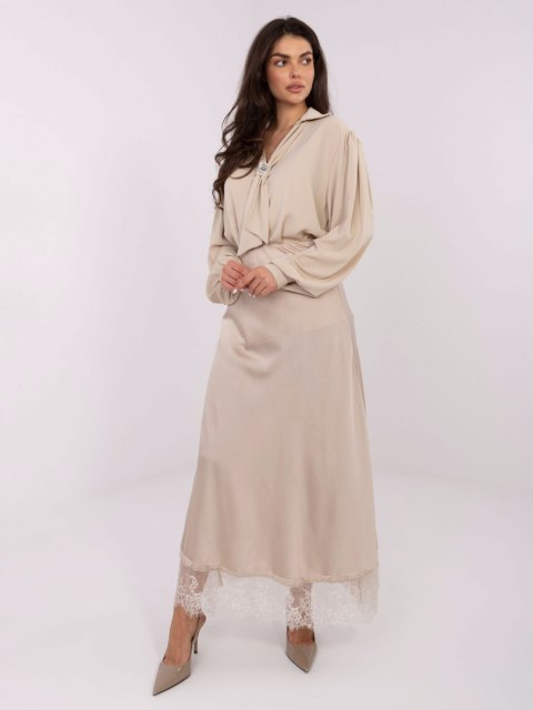 Wizytowa bluzka RED LINE w kolorze beżowym