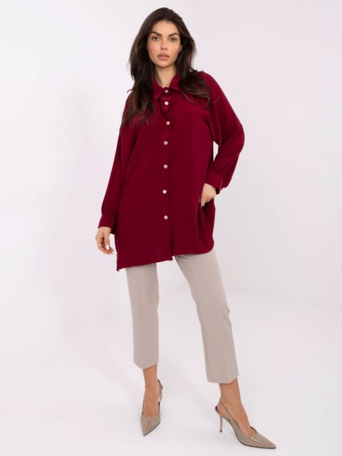 Bordowa długa koszula oversize z ozdobnymi guzikami