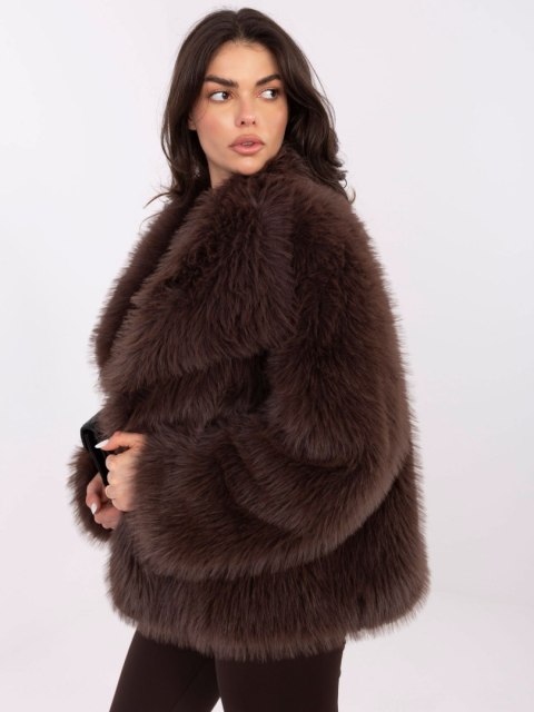 Damska kurtka futrzana w kolorze brązowym – model z zatrzaskami