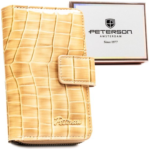 Beżowy portfel damski ze skóry ekologicznej z tłoczeniem na wzór skóry krokodyla, zamykany na zatrzask i suwak - Peterson