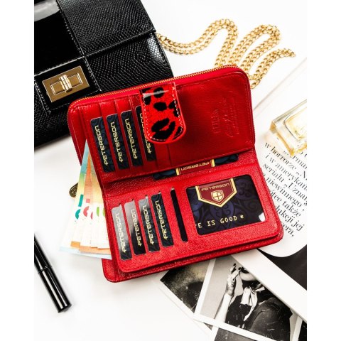 Czerwony, pionowy portfel damski ze skóry ekologicznej i naturalnej w cętki, wyposażony w system RFID - Peterson