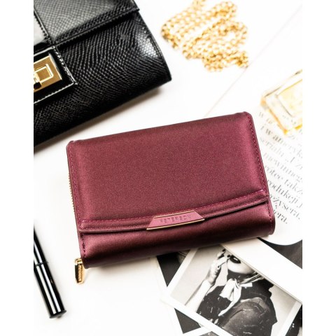 Portfel damski ze skóry ekologicznej w fioletowym kolorze wyposażony w system RFID - Peterson