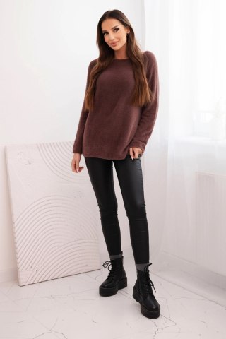 Sweter Damski Miękki z Okrągłym Dekoltem – Camelowy