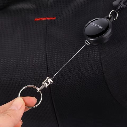 Brelok-retraktor do kluczy z wysuwaną linką - Peterson