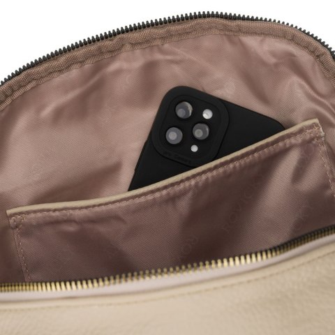 Elegancki plecak damski z bocznymi kieszeniami wykonany ze skóry ekologicznej w beżowym kolorze - Rovicky