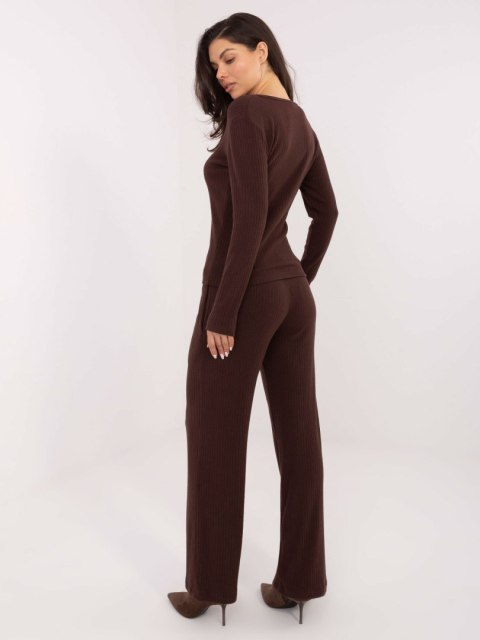 Brązowe spodnie casual z wiązaniem w pasie