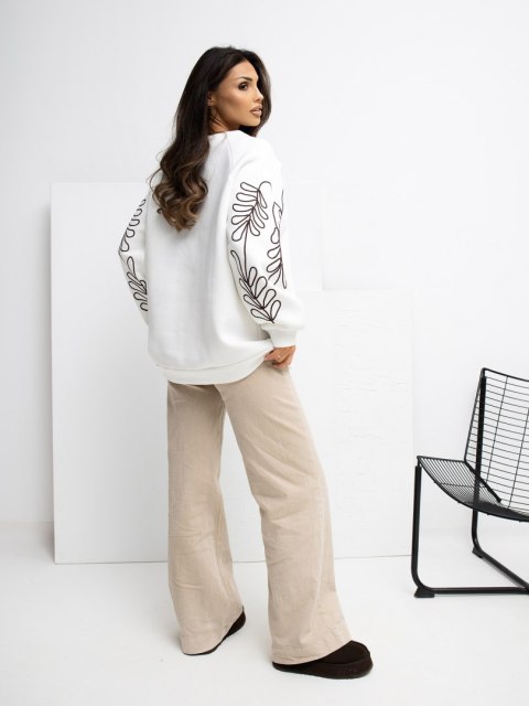 Ocieplana bluza oversize ecru z kieszenią kangurką